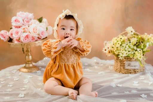 长垣宝宝睡觉爱笑 长垣宝宝睡觉爱笑